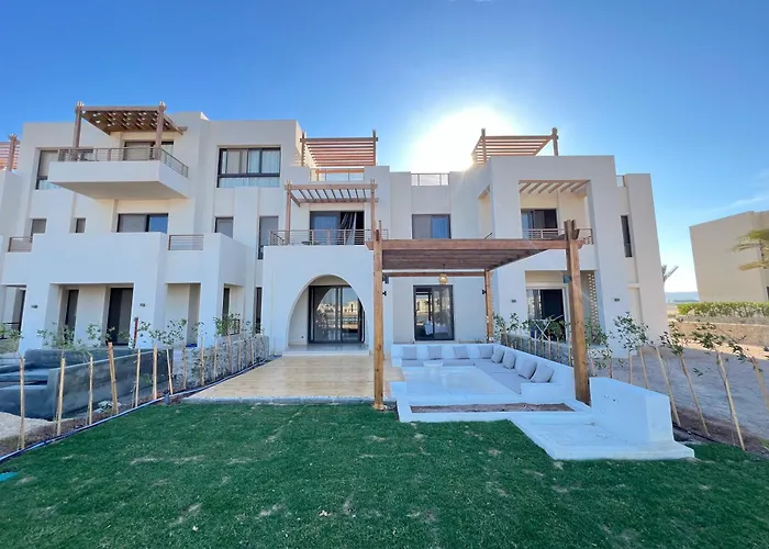 Stylish 1br Ground With Free Pool & Lagoon Access In Gouna Appartement